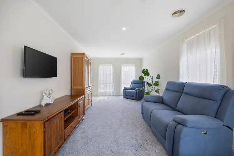 Sixth view of Homely unit listing, 3 Cluden Gardens, Sebastopol VIC 3356