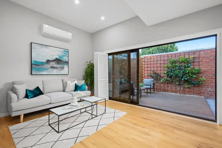 Third view of Homely townhouse listing, 3/21 Barry Street, Bentleigh VIC 3204