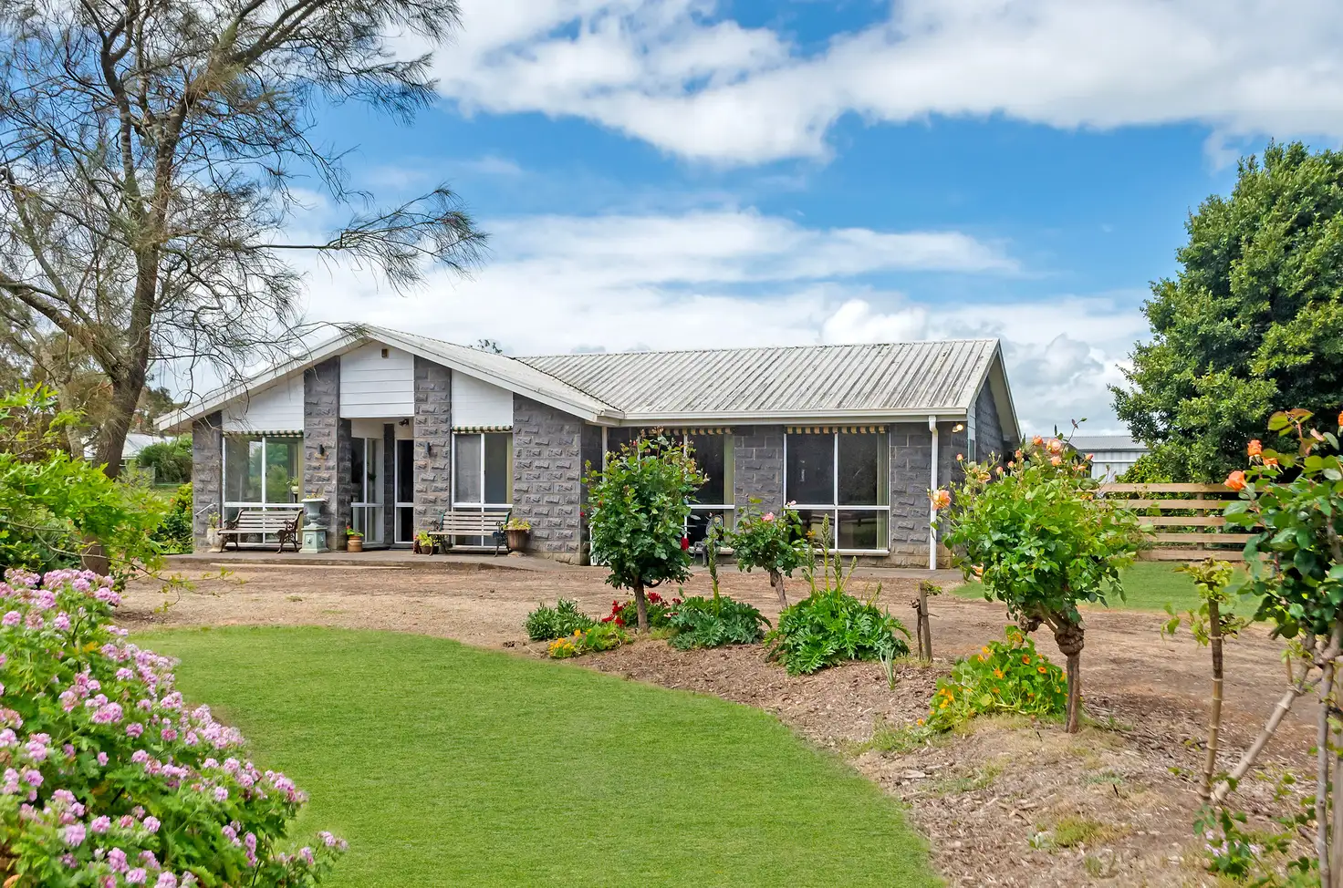 Main view of Homely house listing, 10 Boundary Road, Mortlake VIC 3272