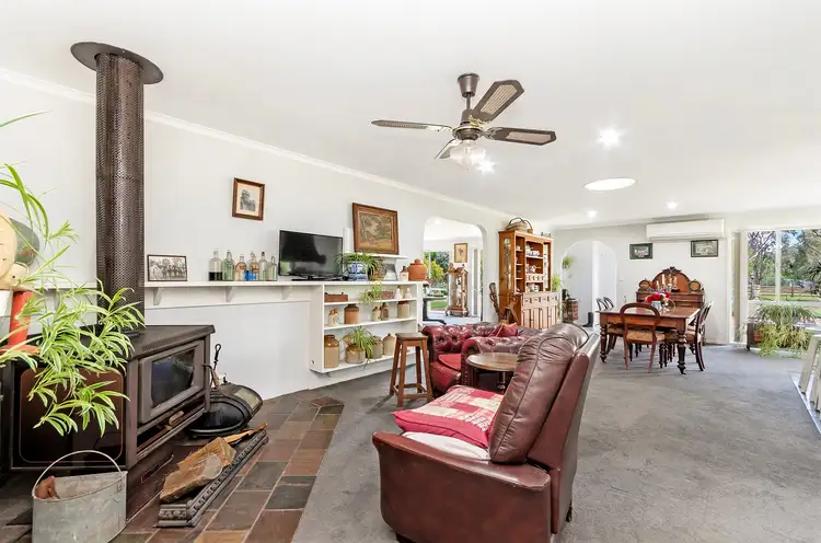 Fifth view of Homely house listing, 10 Boundary Road, Mortlake VIC 3272