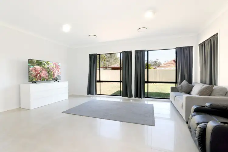Sixth view of Homely house listing, 4 Australis Close, Cranebrook NSW 2749