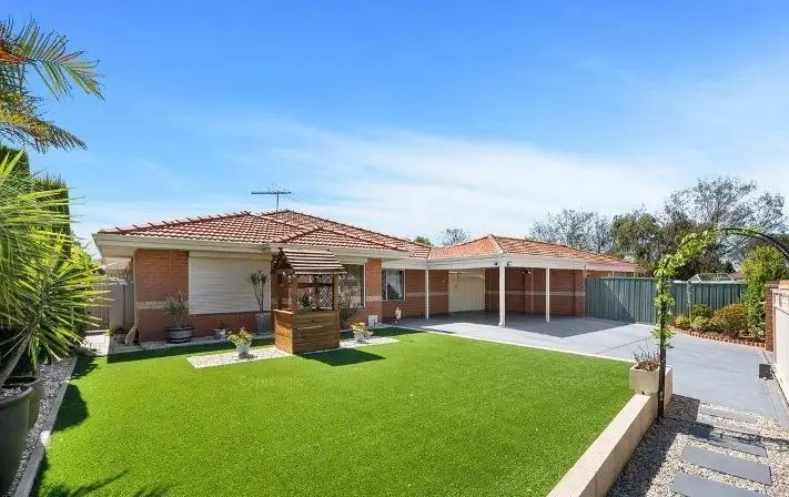 7A Cranshaw Mews
