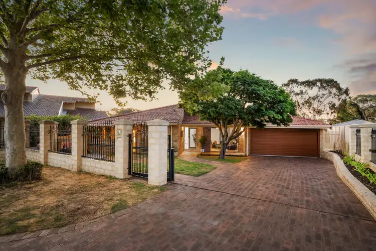 1 Lyndale Street, Gwelup WA 6018