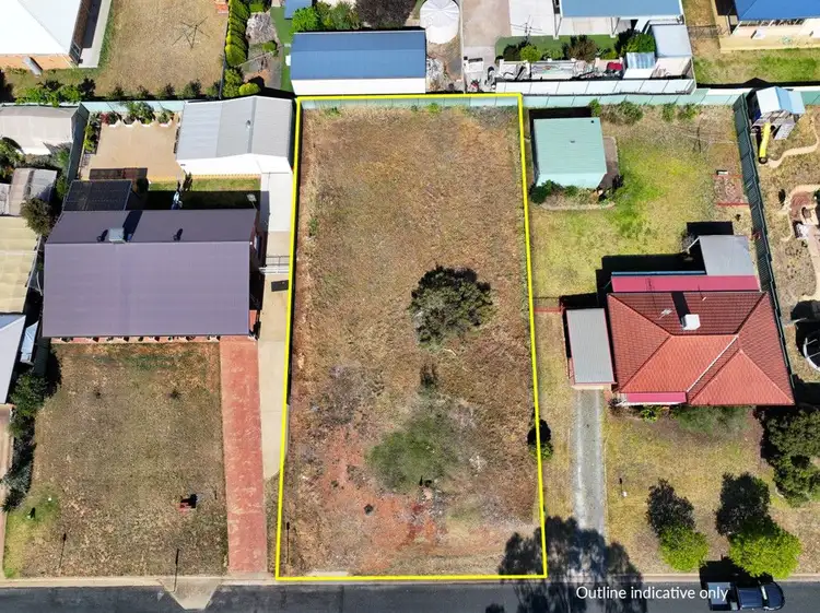 27 Park Street, Parkes NSW 2870