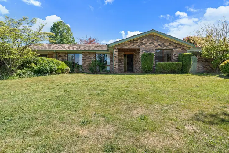 Second view of Homely house listing, 6 Bow Place, Fadden ACT 2904