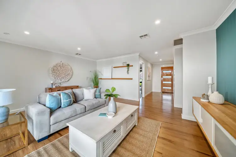 Fifth view of Homely house listing, 7 Pring Place, Latham ACT 2615