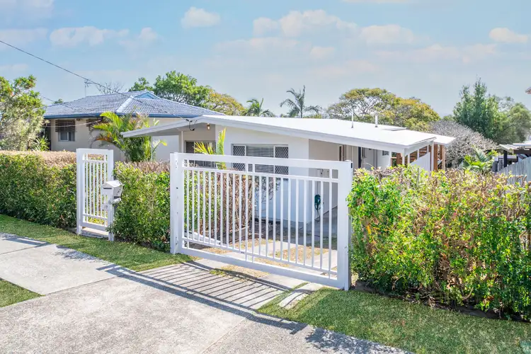 17 Eileen Avenue, Southport QLD 4215