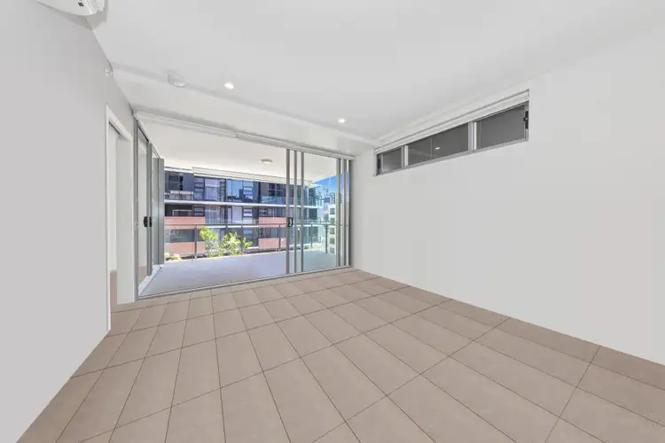Third view of Homely unit listing, 10208/16 Edmondstone Street, South Brisbane QLD 4101