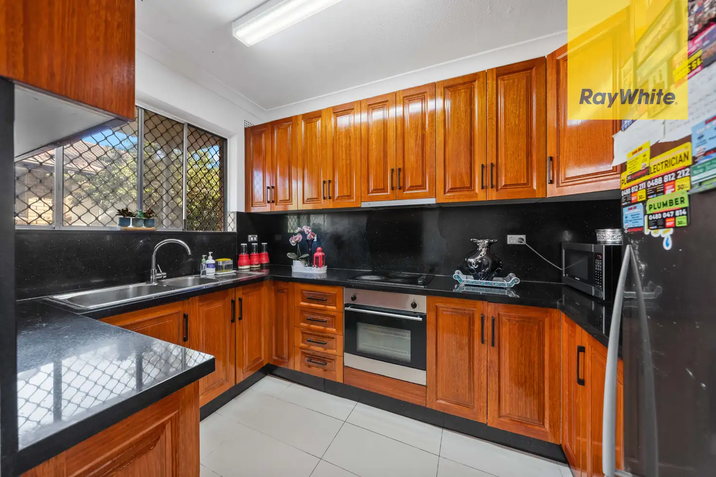 Main view of Homely unit listing, 5/84-86 Broadway, Punchbowl NSW 2196