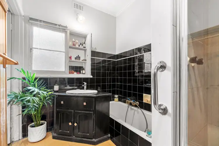 Fourth view of Homely house listing, 892 Centre Road, Bentleigh East VIC 3165