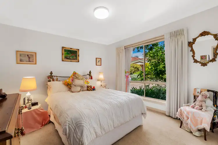 Fifth view of Homely house listing, 3/236 Greenslopes Drive, Templestowe Lower VIC 3107