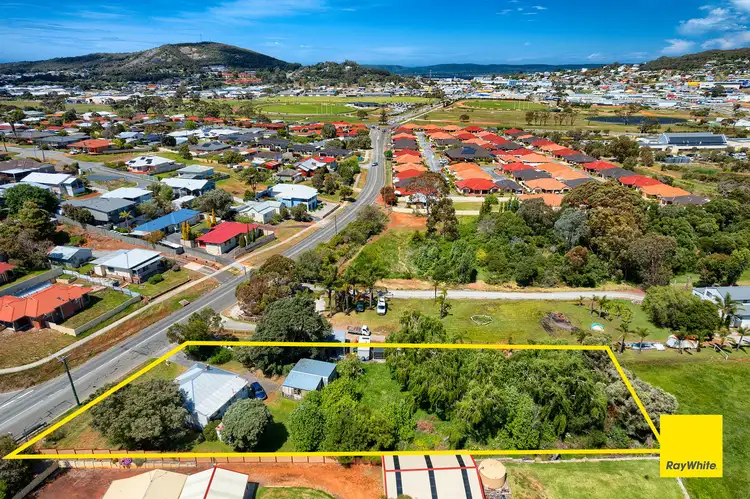 Fifth view of Homely house listing, 39 Ulster Road, Yakamia WA 6330