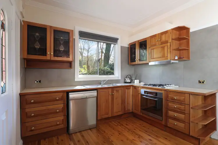 Fifth view of Homely house listing, 2 Fitzgerald Street, Katoomba NSW 2780