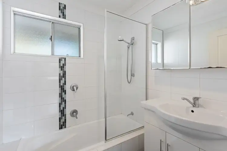 Sixth view of Homely unit listing, 2/22 Whichello Street, Newtown QLD 4350