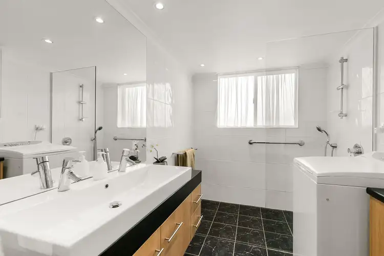 Fifth view of Homely unit listing, 2/29 Lennon Street, Stafford QLD 4053