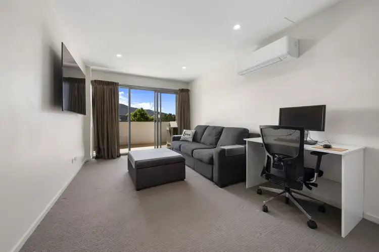 55/10 Ipima Street, Braddon ACT 2612