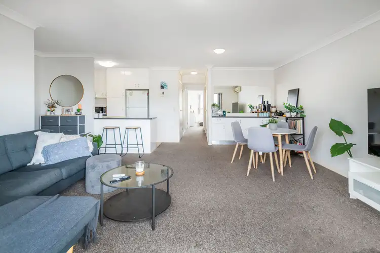 Second view of Homely apartment listing, 31/16 Purli Street, Chevron Island QLD 4217