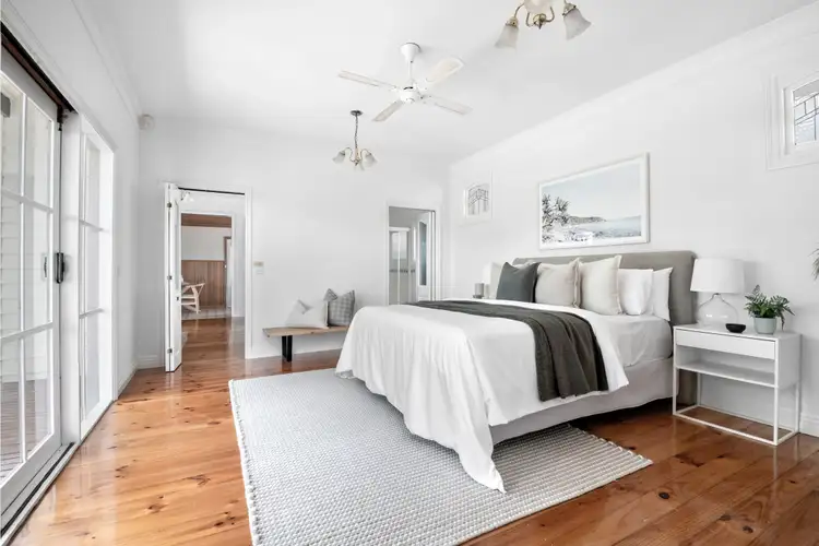 Fifth view of Homely house listing, 10 Cassia Grove, Frankston VIC 3199