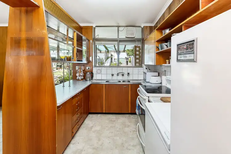 Sixth view of Homely house listing, 2 Edwards Street, Murray Bridge SA 5253