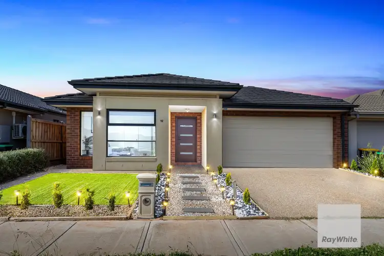 52 Murray Road, Thornhill Park VIC 3335