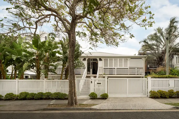 23 Hazlewood Street, New Farm QLD 4005