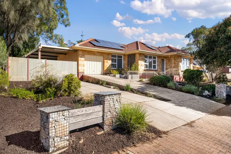 17 Far View Crescent, Ridgehaven SA 5097