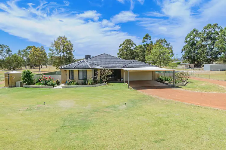 62 Peters Road, Muchea WA 6501