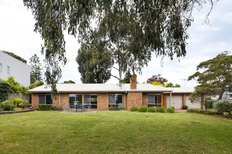 73 Volitans Avenue, Mount Eliza VIC 3930