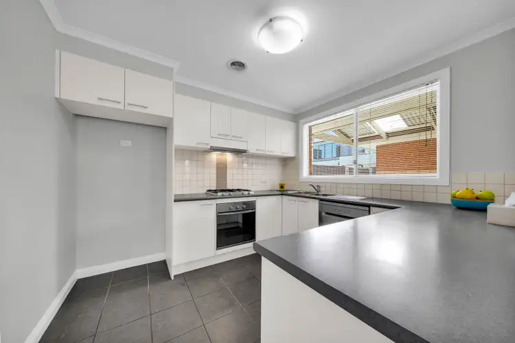 Sixth view of Homely unit listing, 1/33 Broderick Road, Carrum Downs VIC 3201