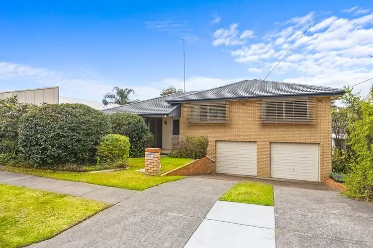 81 Mawson Street, Stafford Heights QLD 4053