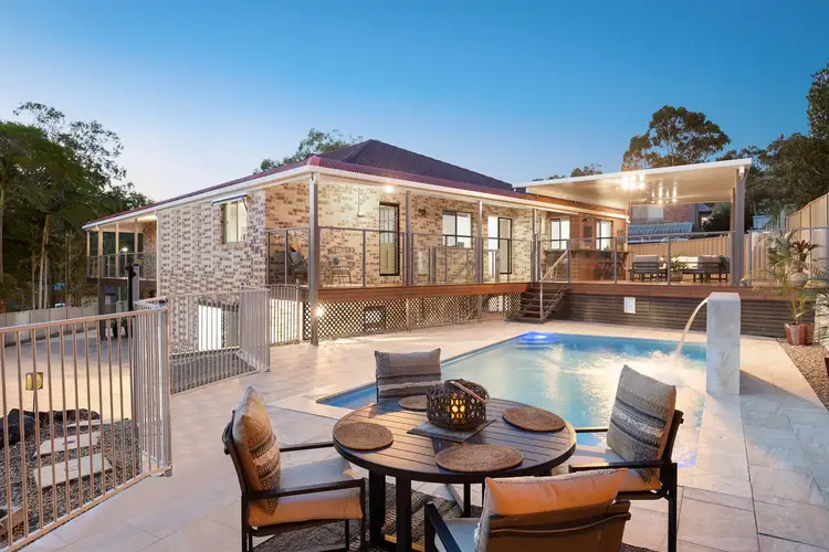 7 Luisa Court, Benowa QLD 4217
