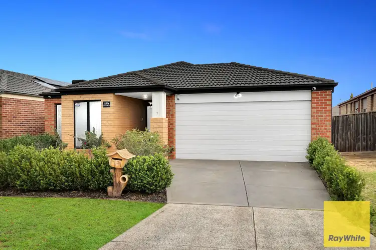 Second view of Homely house listing, 7 Sinclair Crescent, Tarneit VIC 3029
