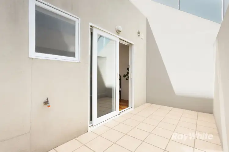 Fifth view of Homely apartment listing, 1/58 Rosstown Road, Carnegie VIC 3163