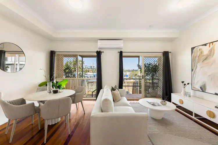 Main view of Homely townhouse listing, 2/60 Manchester Terrace, Indooroopilly QLD 4068