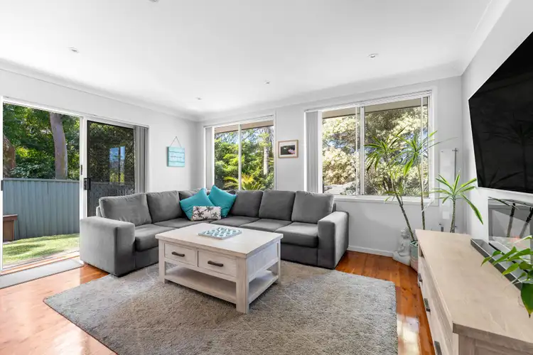 Sixth view of Homely house listing, 5 Chippendale Place, Helensburgh NSW 2508