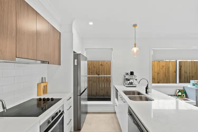 Fifth view of Homely townhouse listing, 1/7 Albert Street, Annerley QLD 4103