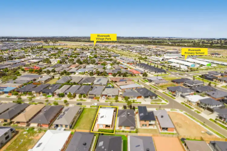 Second view of Homely house listing, 18 Canopy Way, Werribee VIC 3030