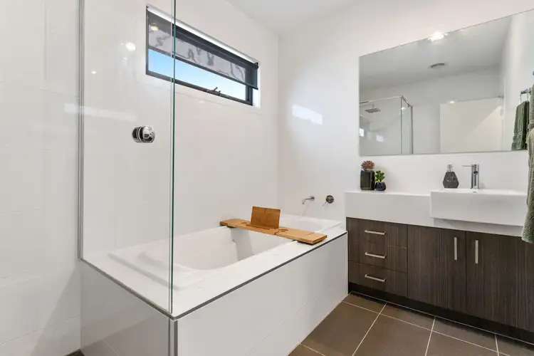 Sixth view of Homely townhouse listing, 4 Newhaven Lane, Croydon VIC 3136