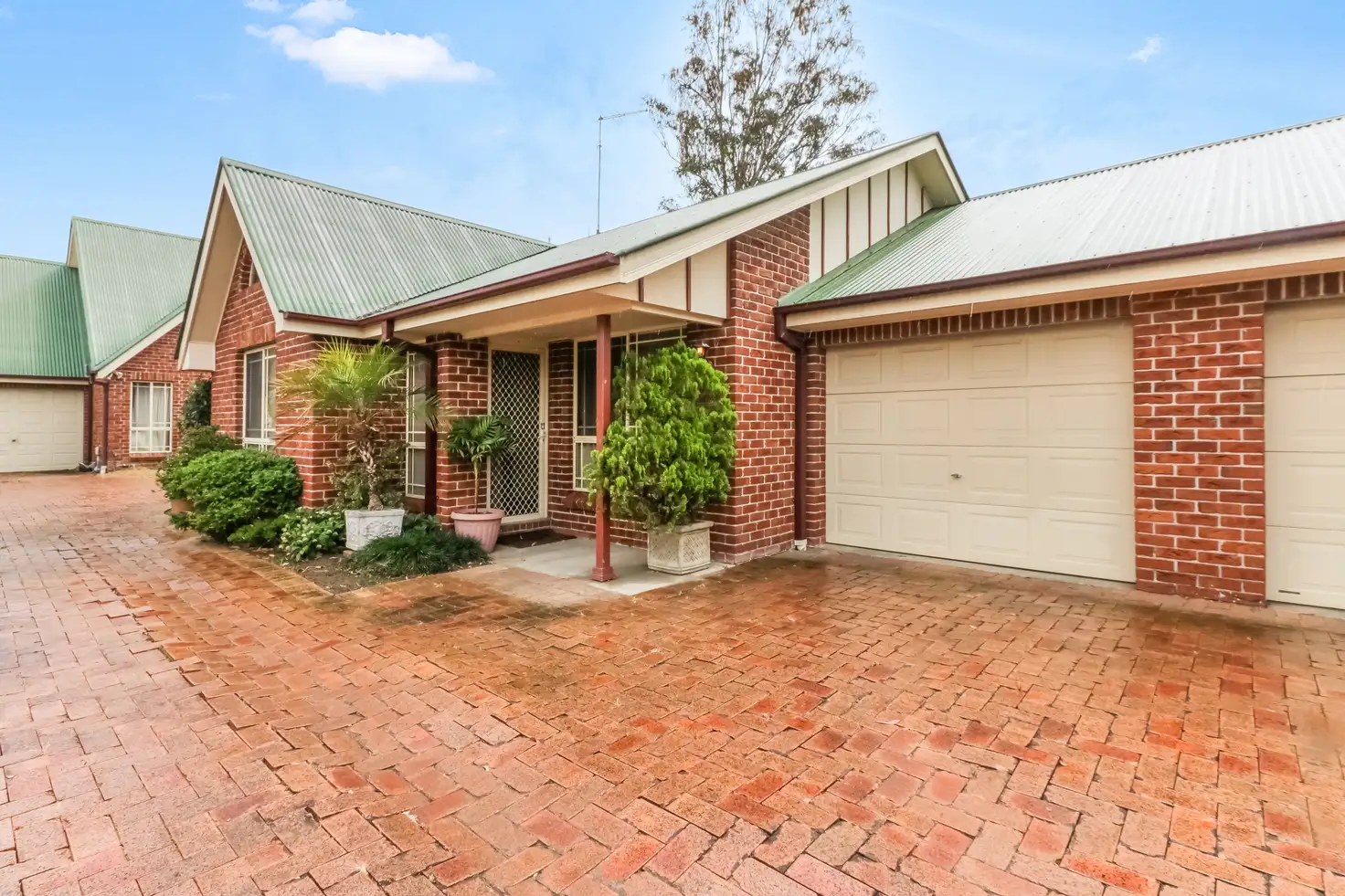 Main view of Homely semi-detached listing, 2/21 Lethbridge Avenue, Werrington NSW 2747