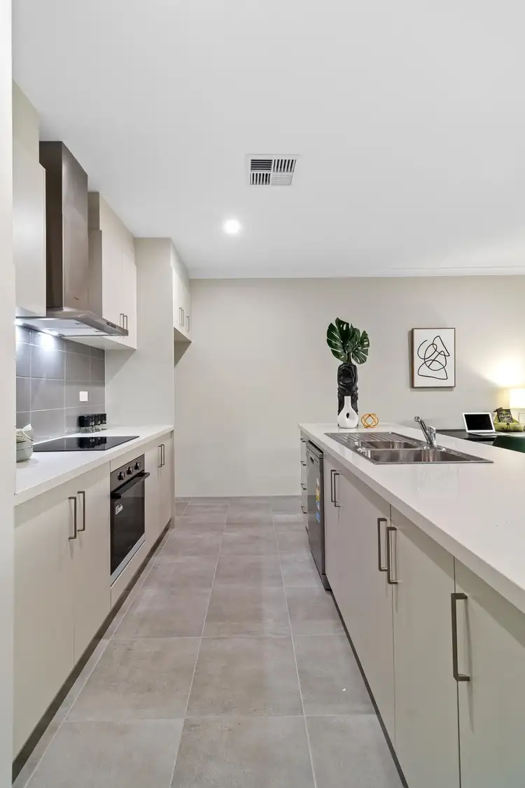 Sixth view of Homely house listing, 31 Armitage Close, South Guildford WA 6055