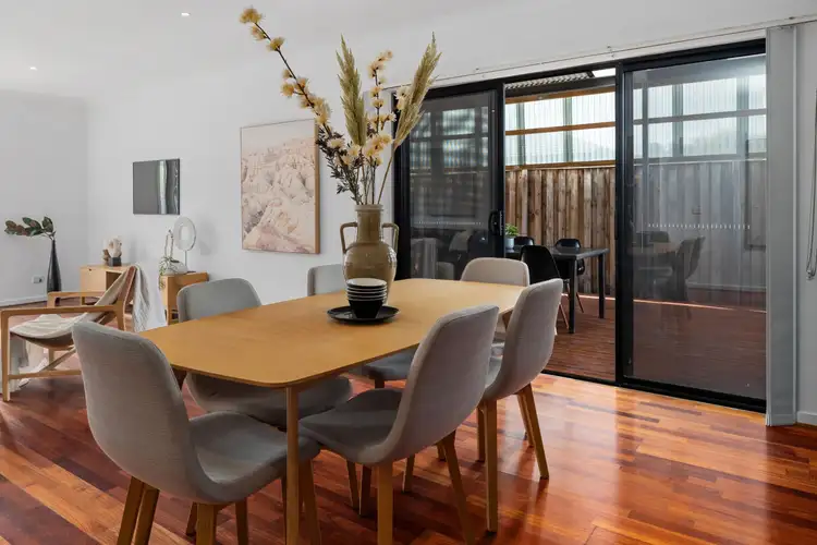 Fifth view of Homely house listing, 33 Doherty Way, Lalor VIC 3075