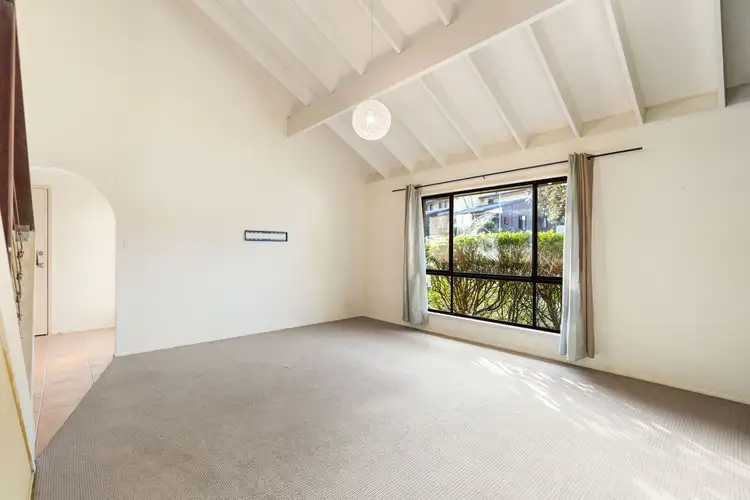 Fifth view of Homely house listing, 2 Rotorua Court, Aspley QLD 4034