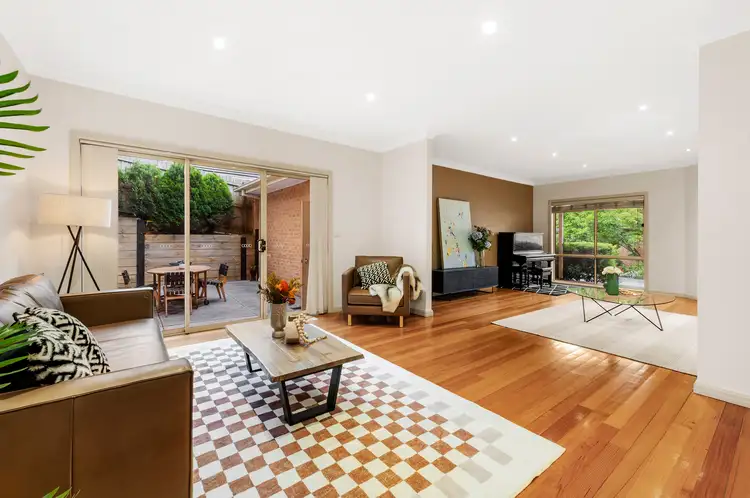 Third view of Homely unit listing, 2/7 Forster Road, Mount Waverley VIC 3149