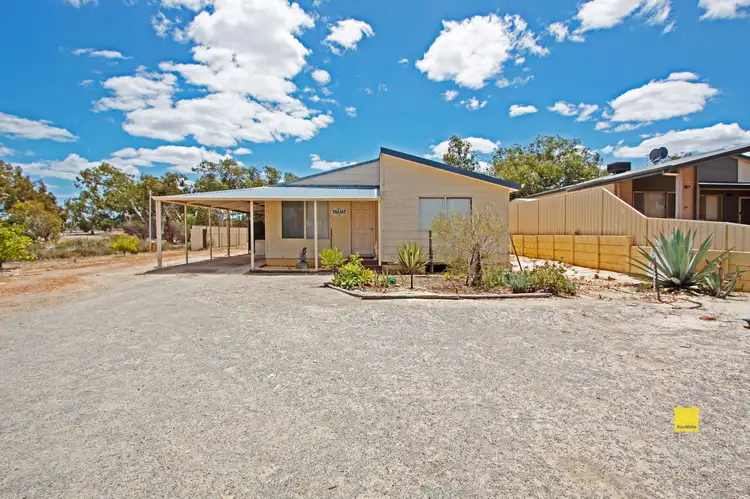 24 White Court, Eneabba WA 6518