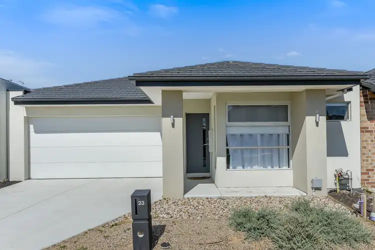 23 Tartan Drive, Clyde North VIC 3978