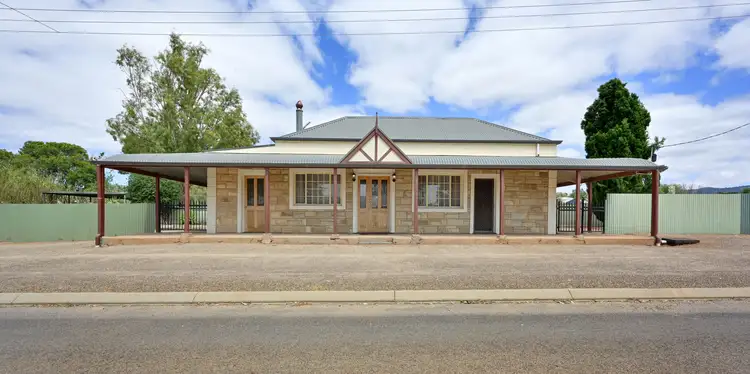 6 Oval Road, Quorn SA 5433