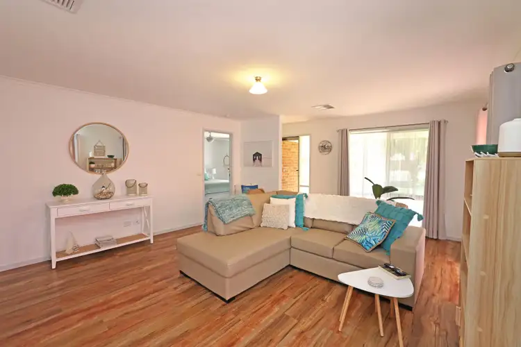 Second view of Homely house listing, 17 Helen Court, Mildura VIC 3500