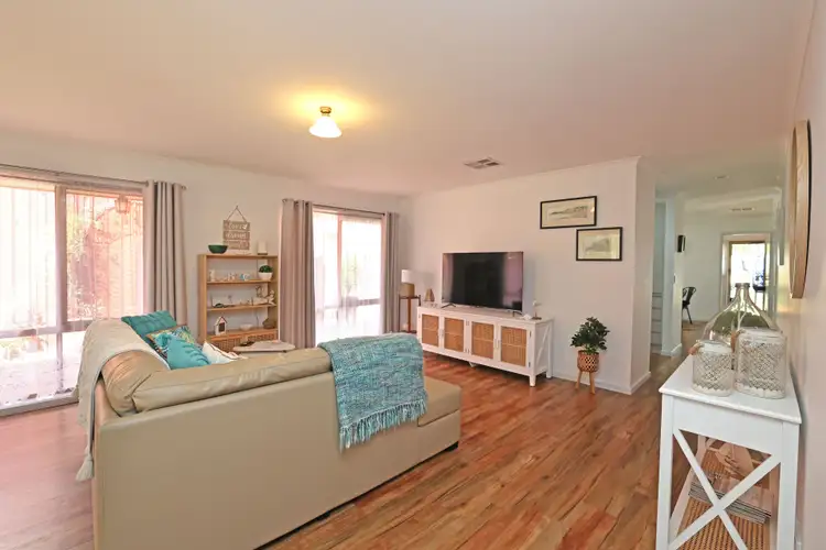 Fourth view of Homely house listing, 17 Helen Court, Mildura VIC 3500
