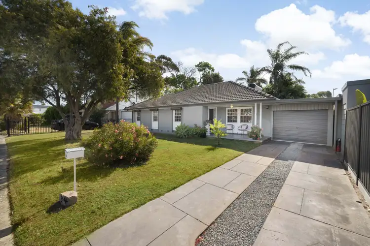 34 Sunningdale Avenue, Novar Gardens SA 5040