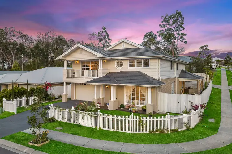 8 Bilson Street, Pallara QLD 4110